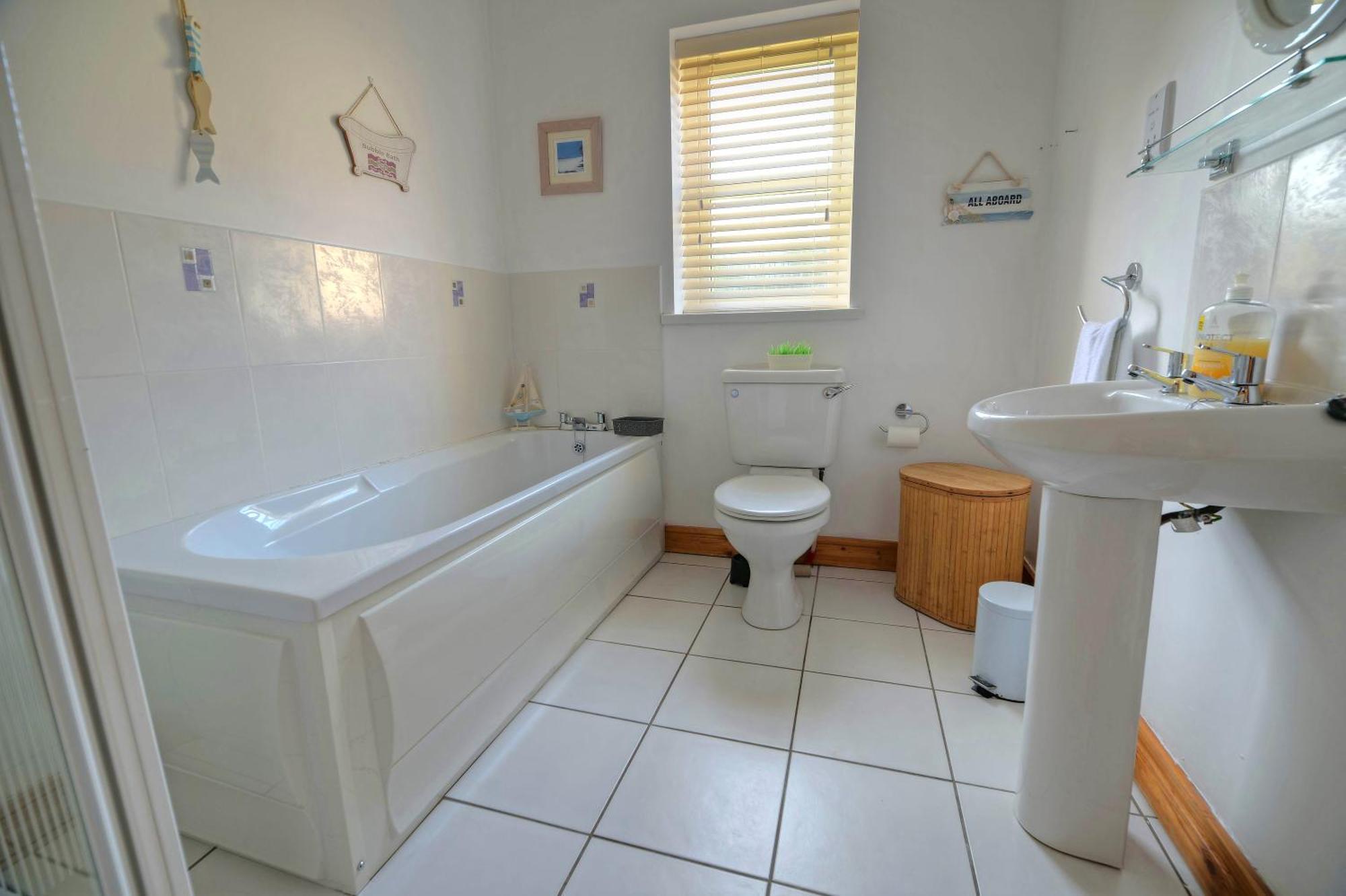 Millstone Park Apartment ポーツチュワート エクステリア 写真