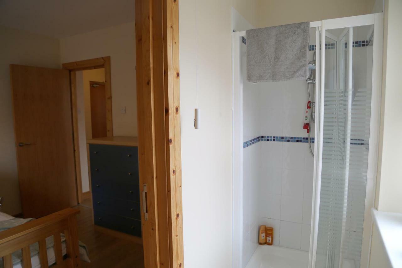 Millstone Park Apartment ポーツチュワート エクステリア 写真