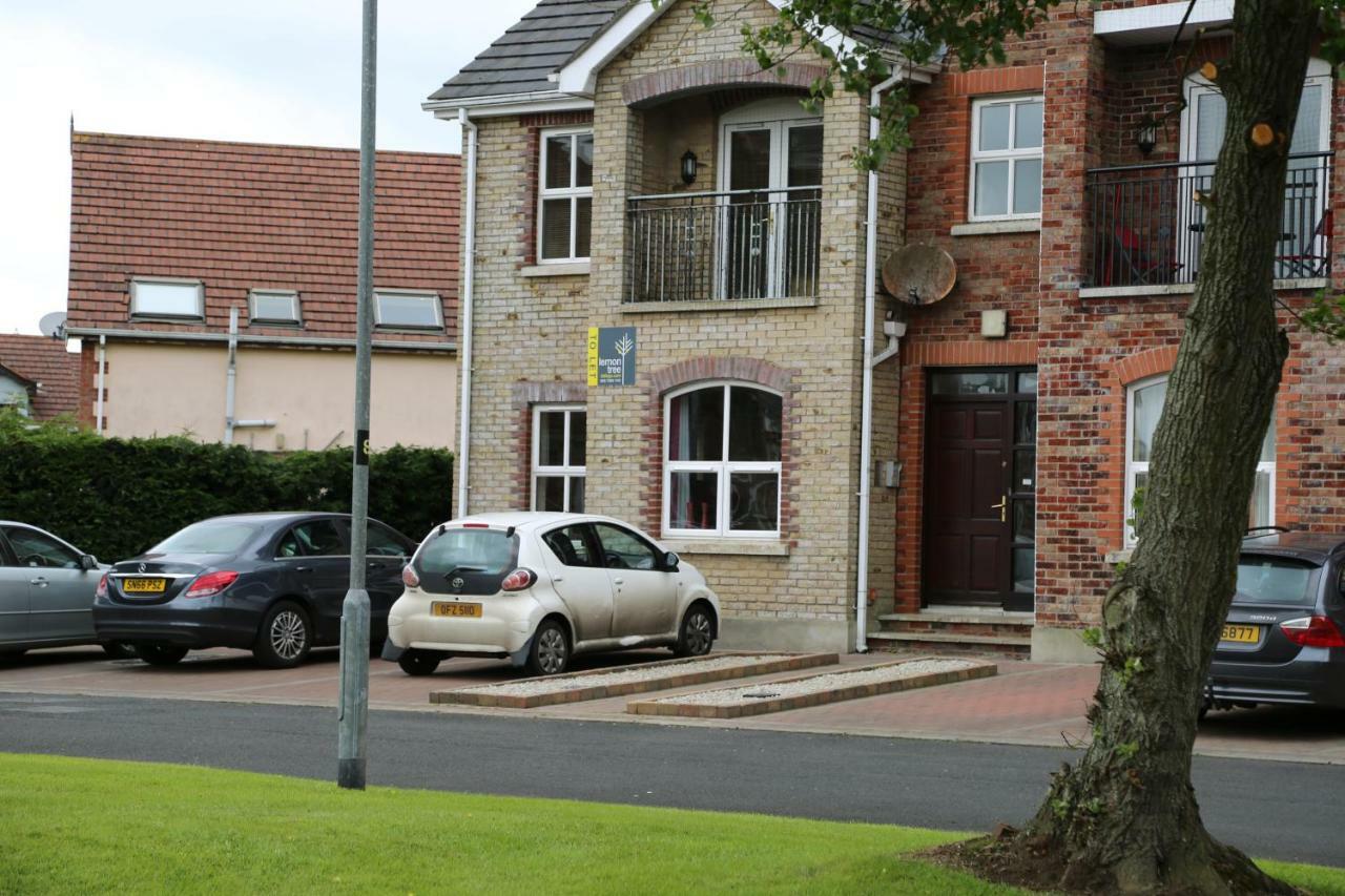 Millstone Park Apartment ポーツチュワート エクステリア 写真